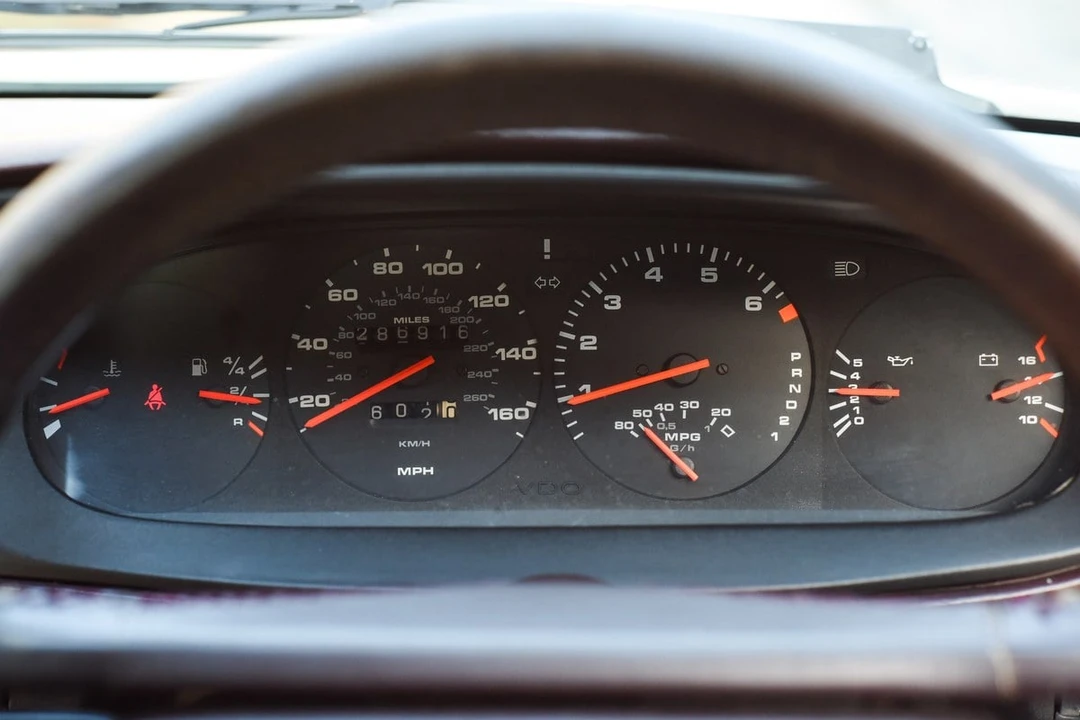 1986 Porsche 944 - Image 12 of 30