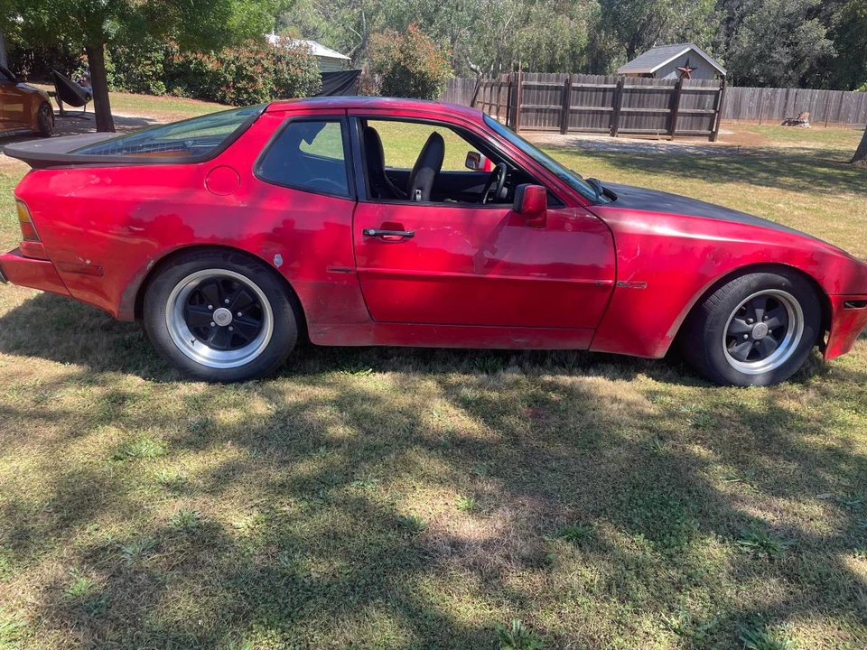 1986 Porsche 944 - Image 5 of 7