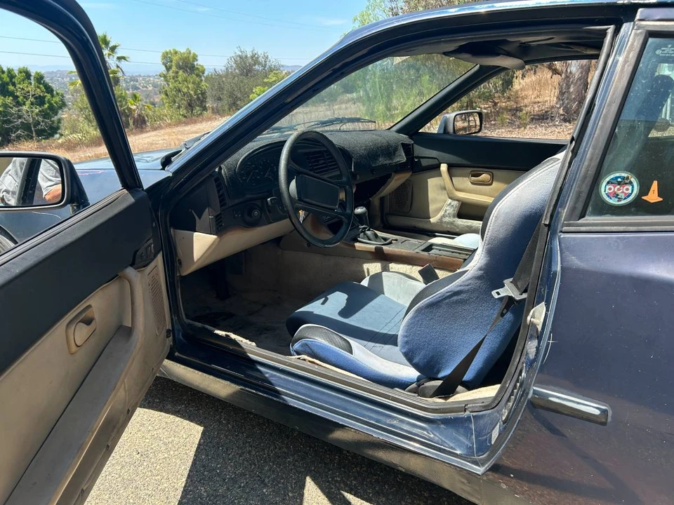 1986 Porsche 944 - Image 9 of 14