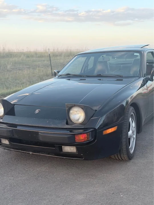 1986 Porsche 944 - Image 13 of 14