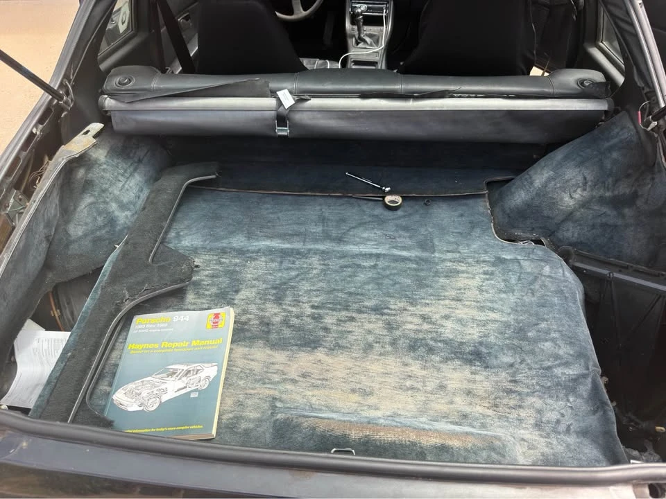 1986 Porsche 944 - Image 7 of 14