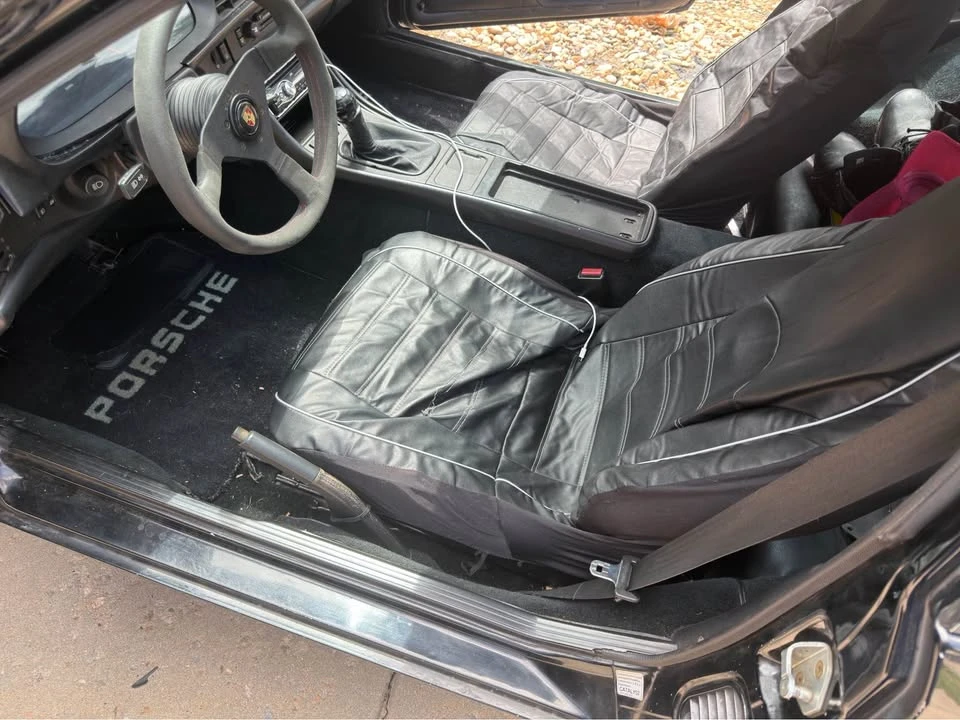 1986 Porsche 944 - Image 3 of 14