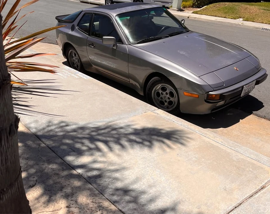 1986 Porsche 944 - Image 5 of 20