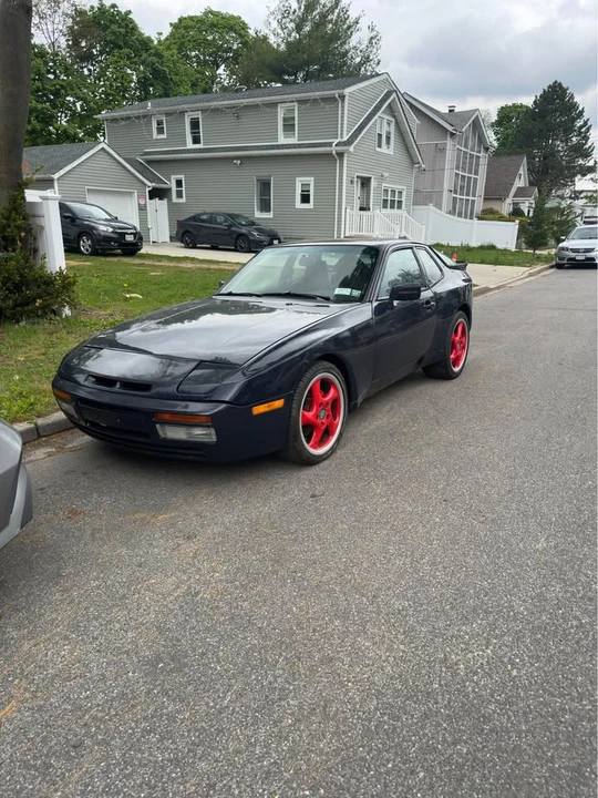 1986 Porsche 944 - Image 2 of 7