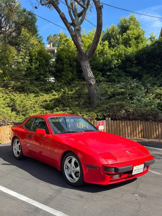 1986 Porsche 944 - Image 3 of 10