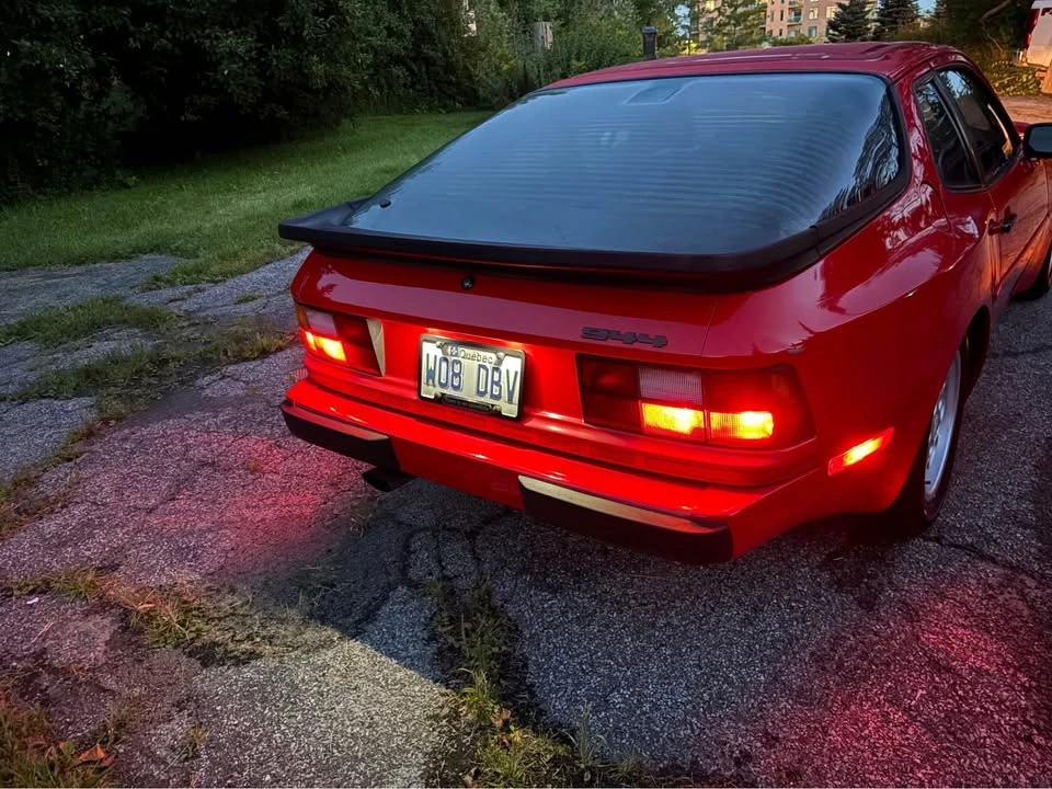 1986 Porsche 944 - Image 7 of 8