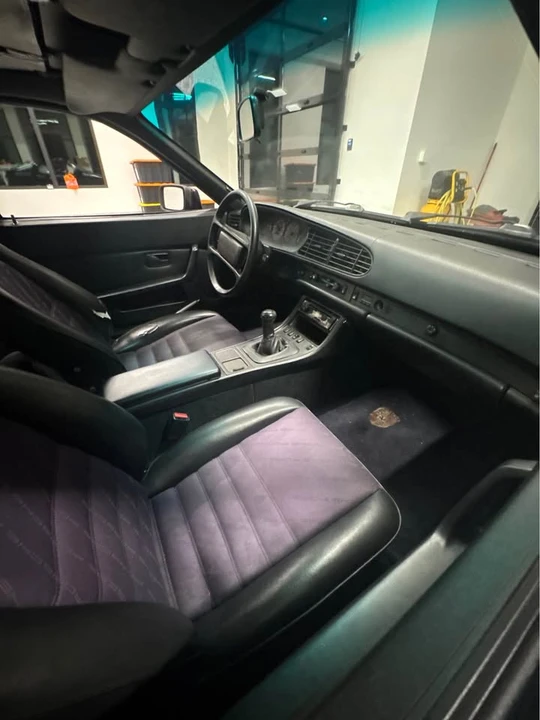 1986 Porsche 944 - Image 11 of 20
