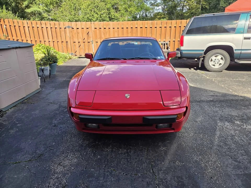 1986 Porsche 944 - Image 7 of 13