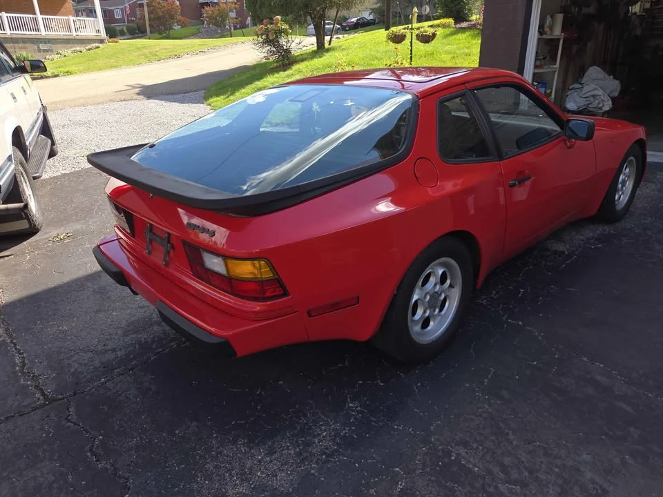 1986 Porsche 944 - Image 3 of 13