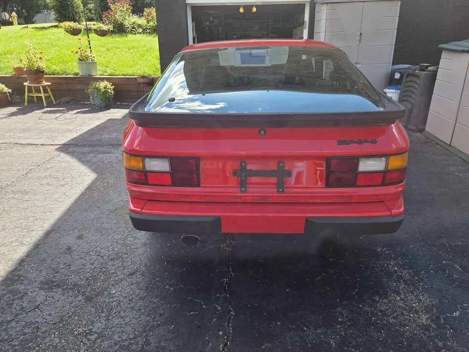 1986 Porsche 944 - Image 8 of 13