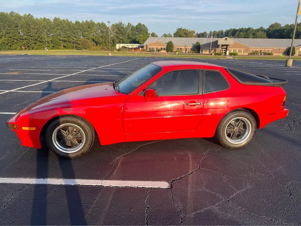 1986 Porsche 944 - Image 2 of 19