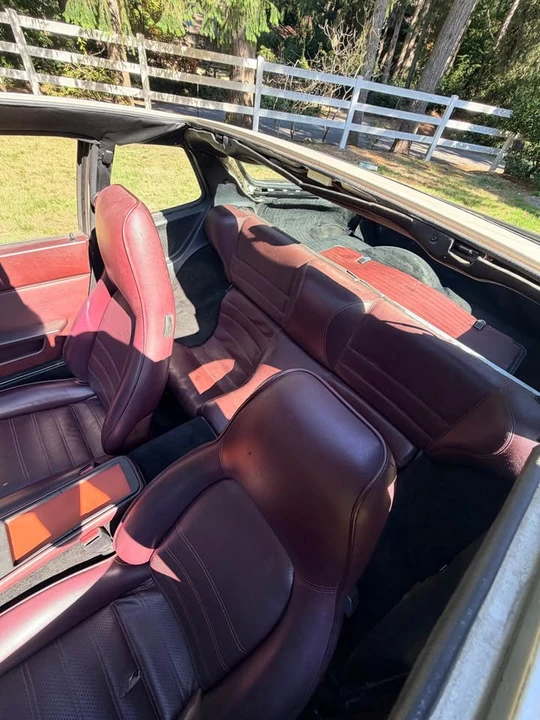 1986 Porsche 944 - Image 11 of 20