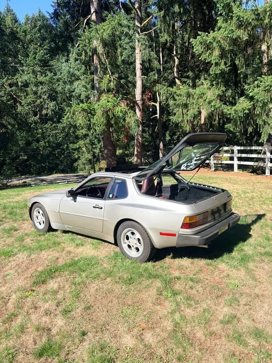 1986 Porsche 944 - Image 9 of 20