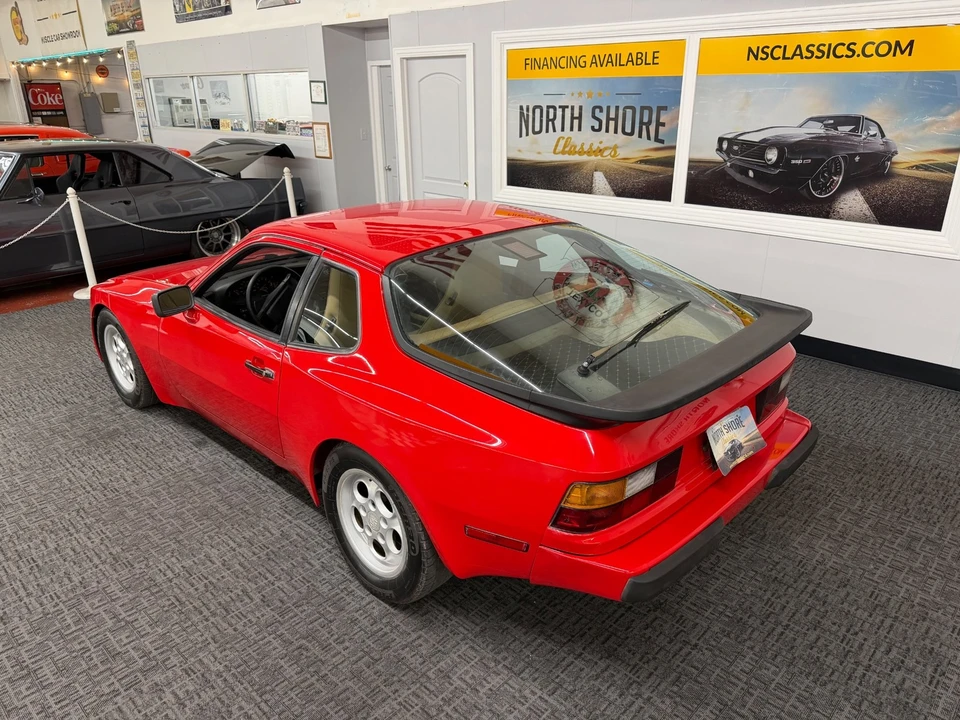 1986 Porsche 944 - Image 3 of 31