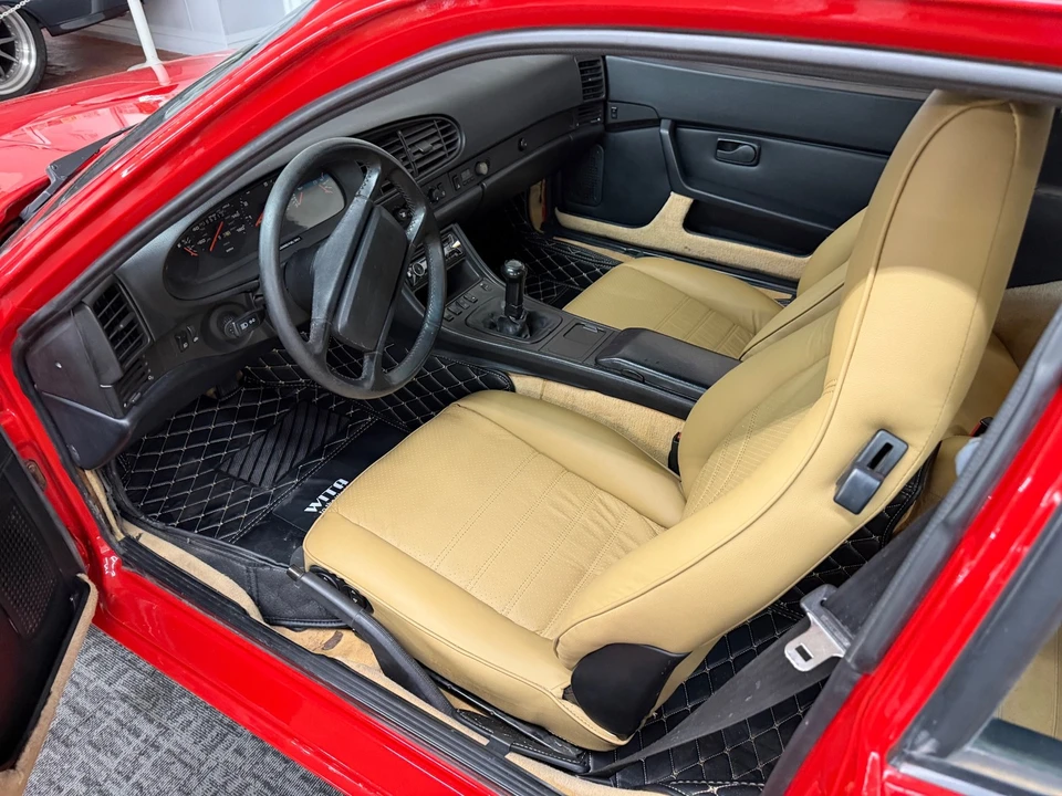 1986 Porsche 944 - Image 15 of 31