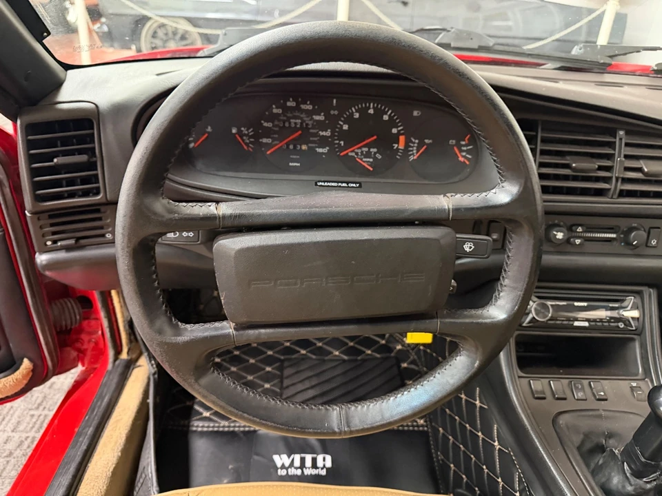 1986 Porsche 944 - Image 30 of 31