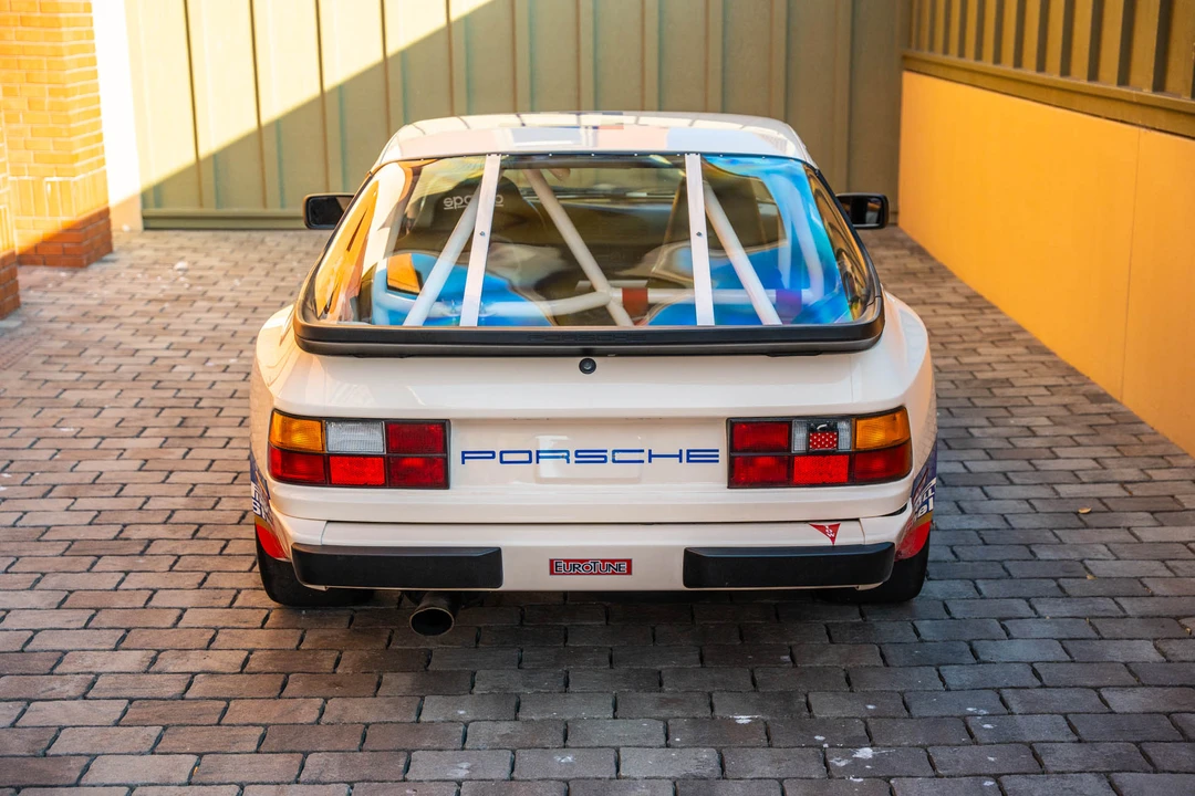 1986 Porsche 944 - Image 27 of 31