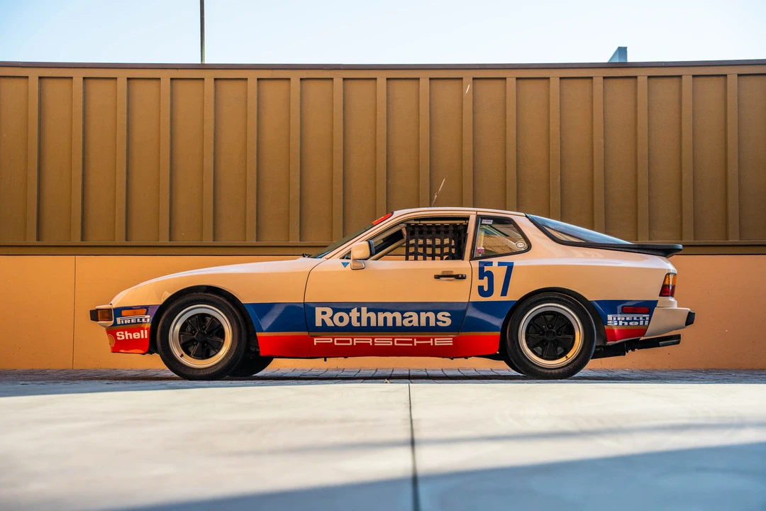 1986 Porsche 944 - Image 16 of 31