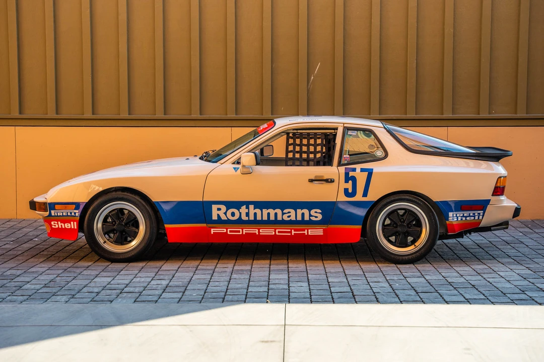 1986 Porsche 944 - Image 17 of 31
