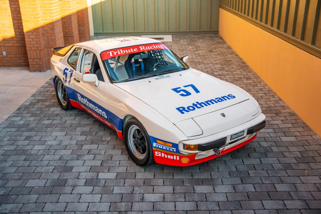 1986 Porsche 944 - Image 2 of 31
