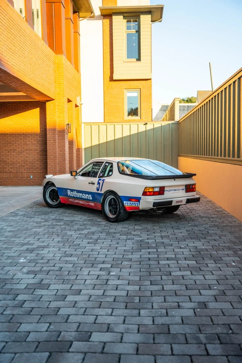 1986 Porsche 944 - Image 23 of 31
