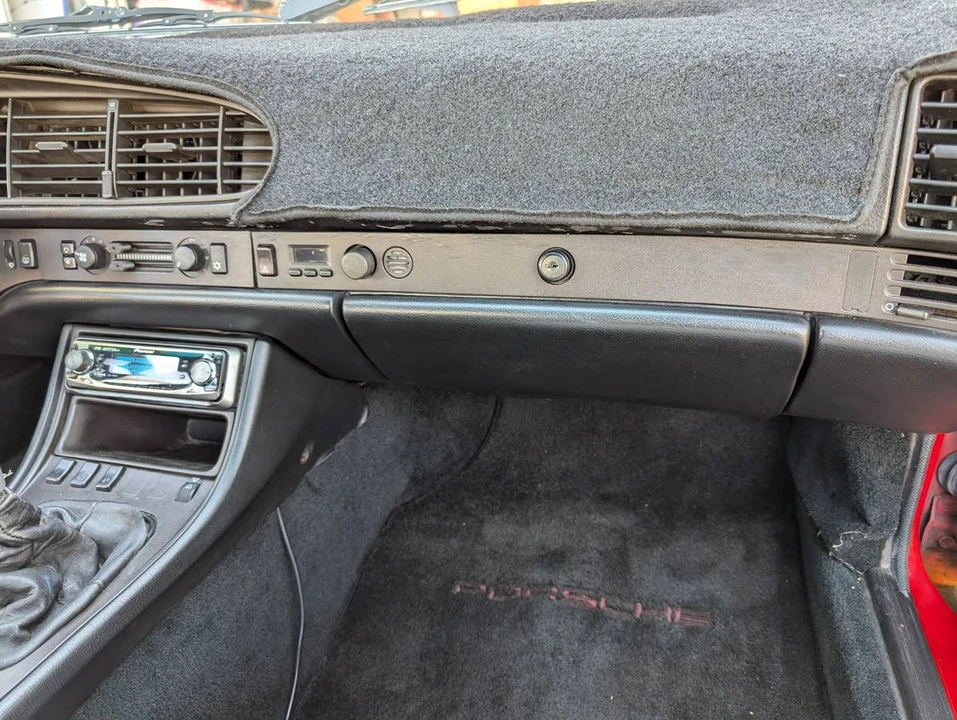1986 Porsche 944 - Image 23 of 24