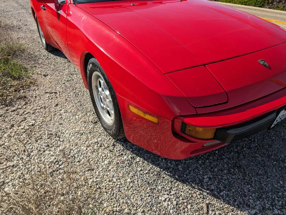 1986 Porsche 944 - Image 5 of 24