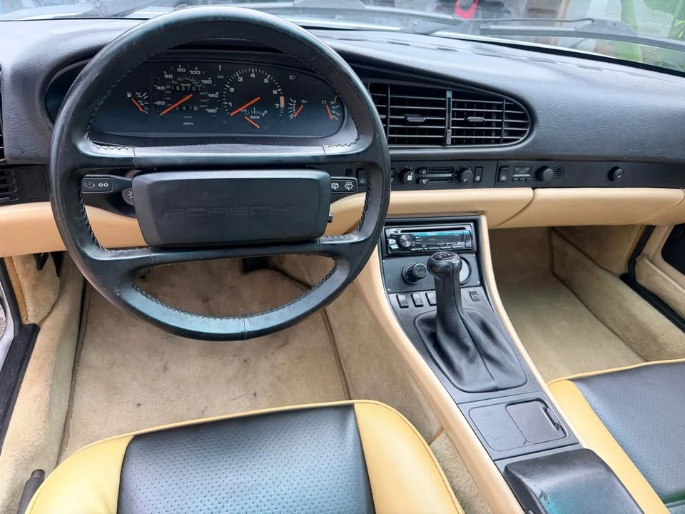 1986 Porsche 944 Turbo - Image 15 of 15