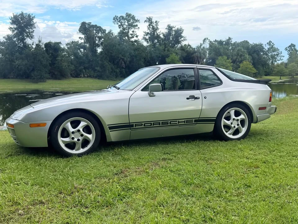 1986 Porsche 944 Turbo - Image 4 of 15