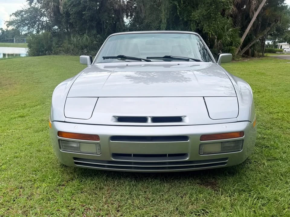 1986 Porsche 944 Turbo - Image 2 of 15