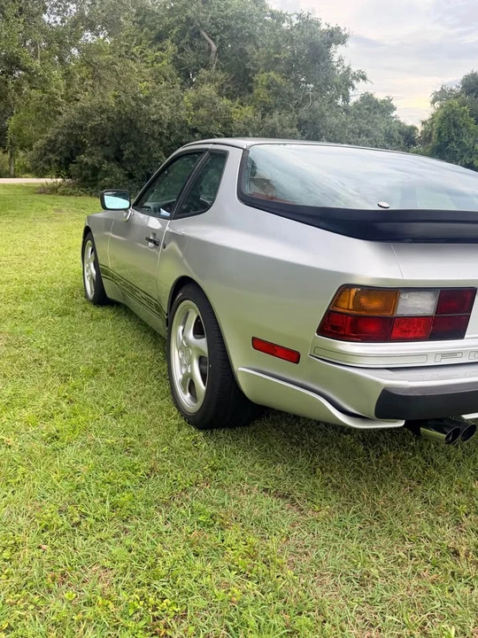 1986 Porsche 944 Turbo - Image 6 of 15