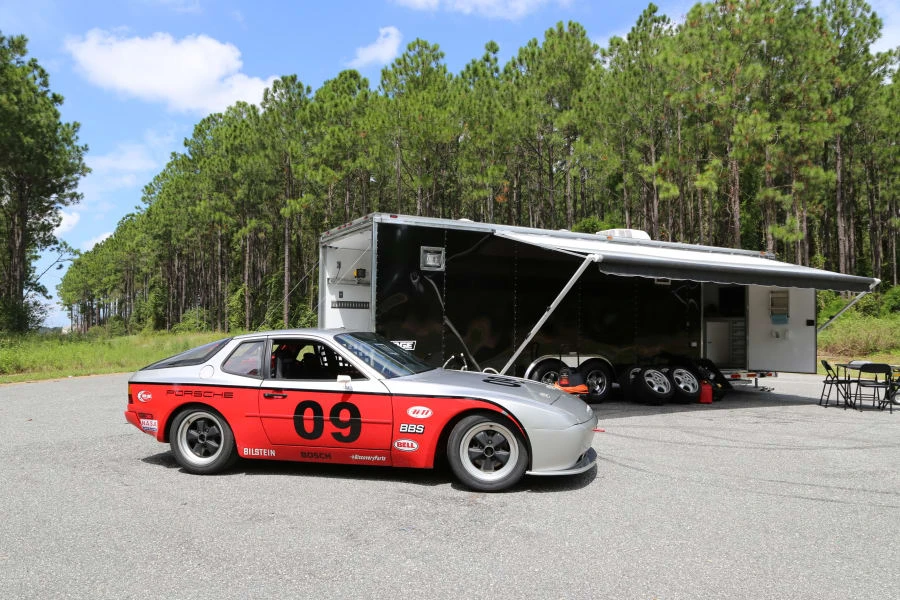 1986 Porsche 944 - Image 2 of 8