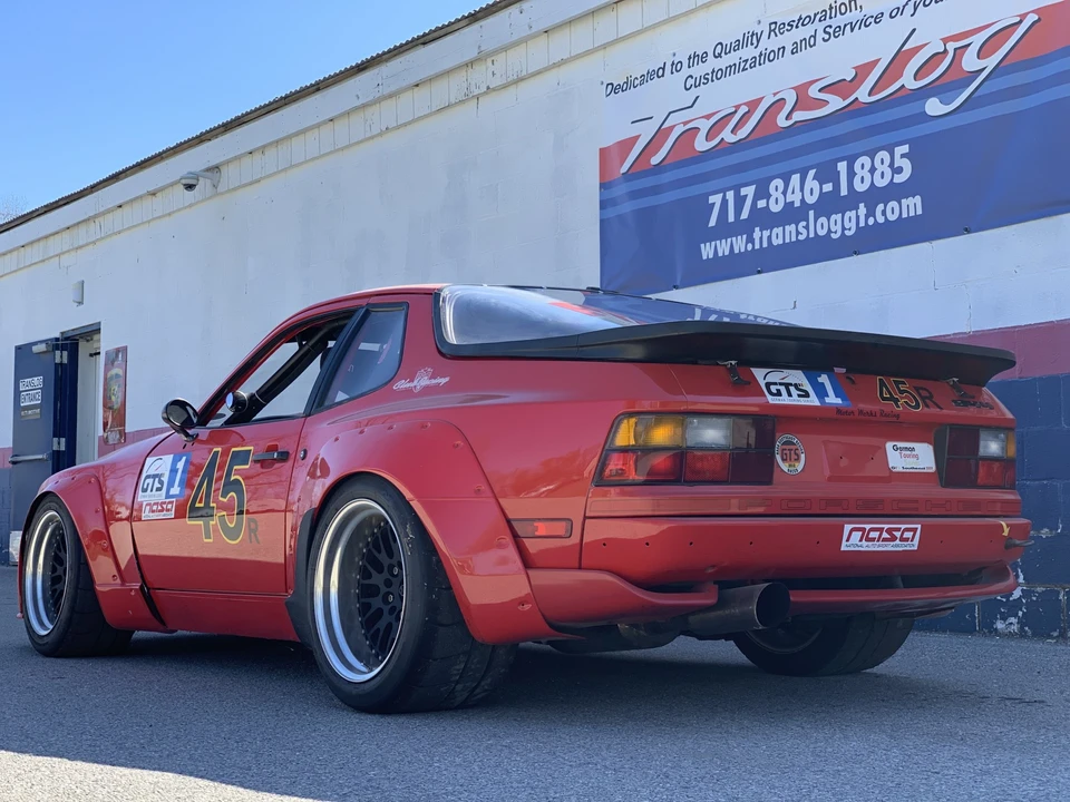 1986 Porsche 944 - Image 26 of 31