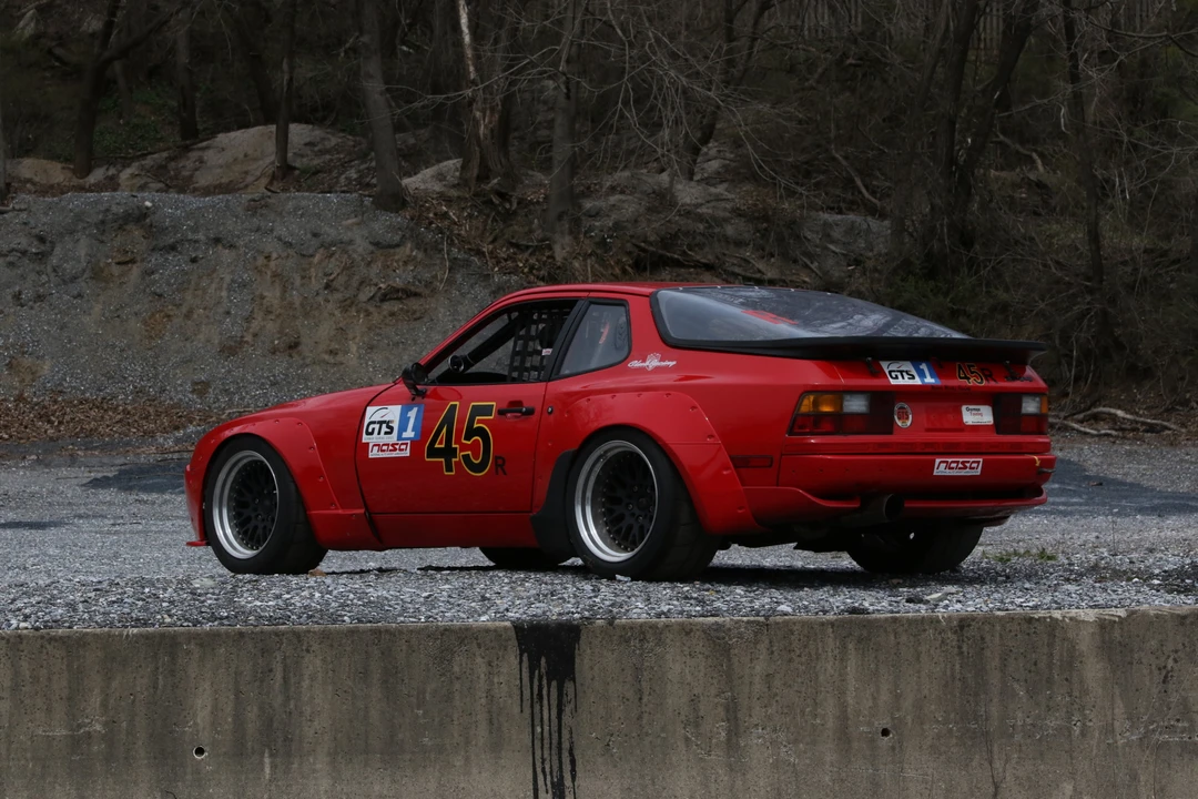 1986 Porsche 944 - Image 14 of 31