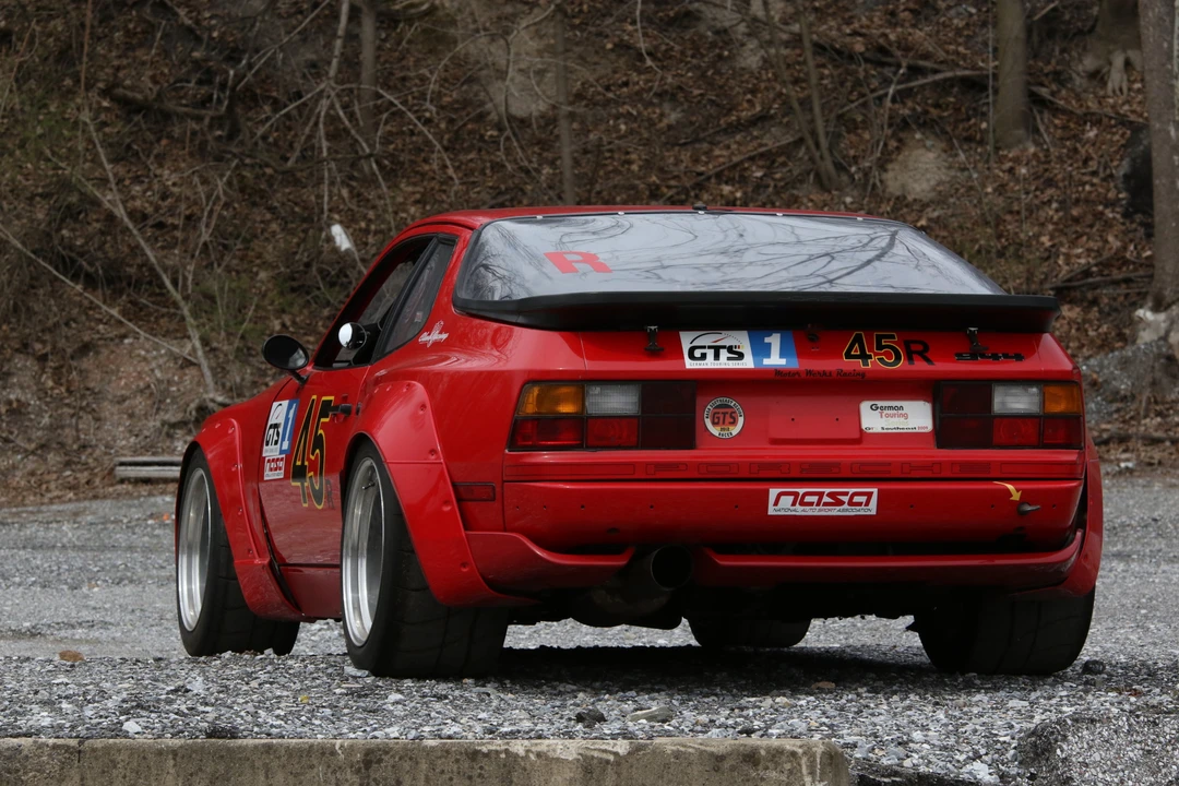1986 Porsche 944 - Image 11 of 31
