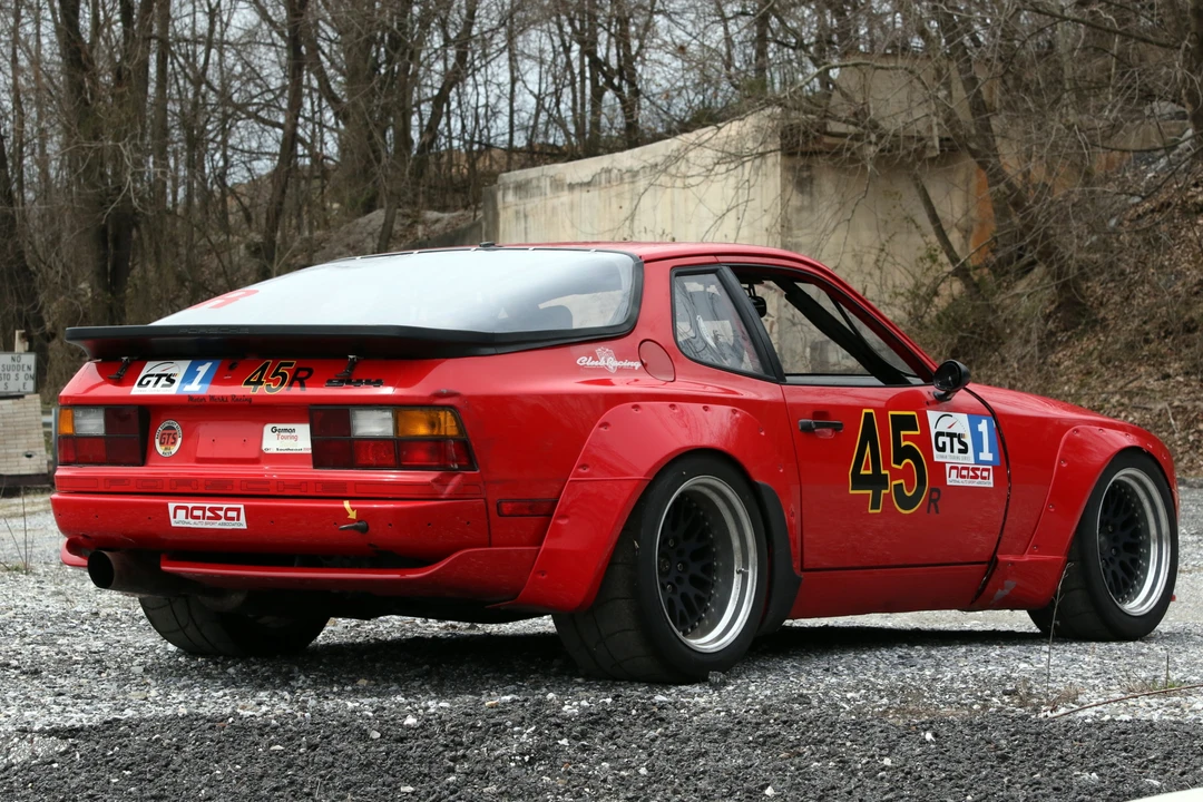 1986 Porsche 944 - Image 8 of 31