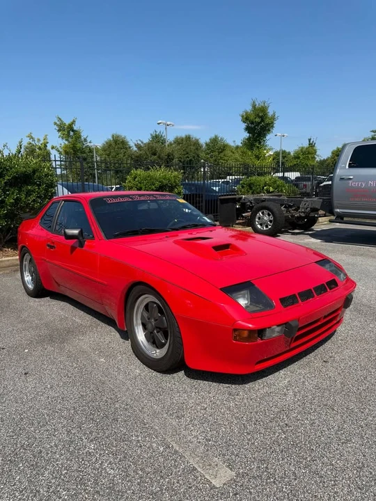 1986 Porsche 944 - Image 2 of 5