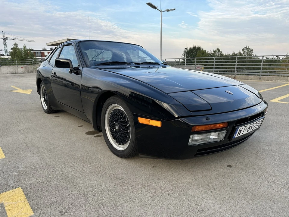 1986 Porsche 944 Turbo - Image 13 of 30
