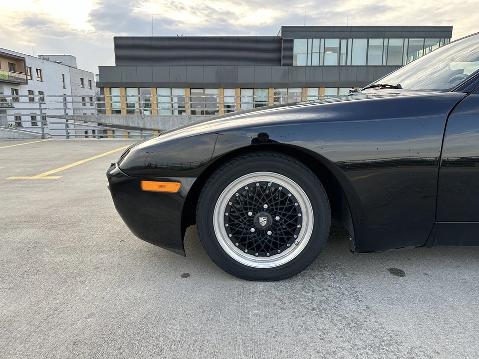1986 Porsche 944 Turbo - Image 14 of 30