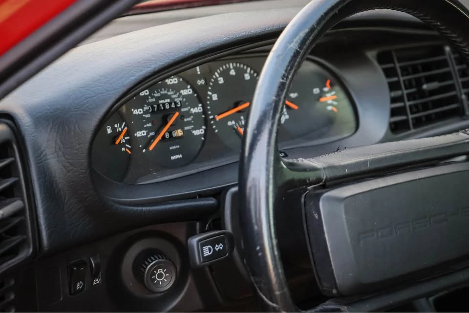 1986 Porsche 944 Turbo - Image 7 of 11