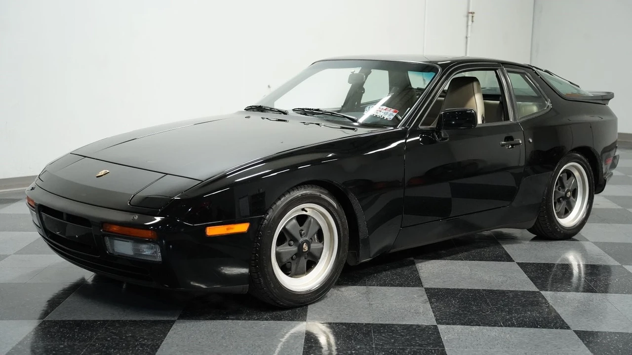 1986 Porsche 944 Turbo - Image 7 of 12