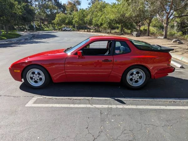 1986 Porsche 944 Turbo - Image 3 of 15