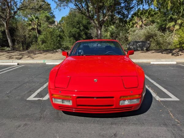 1986 Porsche 944 Turbo - Image 9 of 15