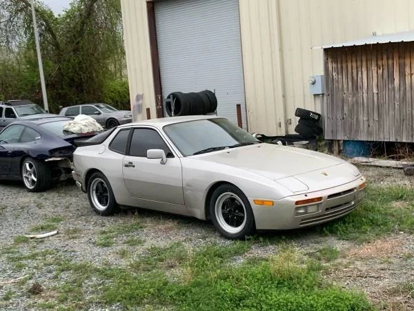 1986 Porsche 944 Turbo - Image 8 of 20