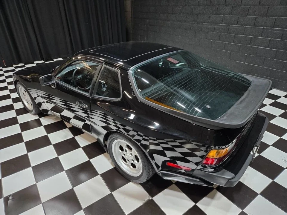 1986 Porsche 944 Turbo - Image 3 of 12