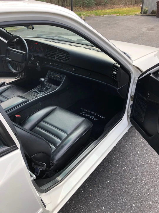 1986 Porsche 944 Turbo - Image 22 of 23