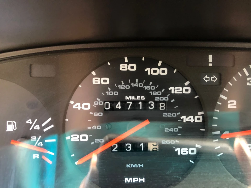 1986 Porsche 944 Turbo - Image 11 of 23