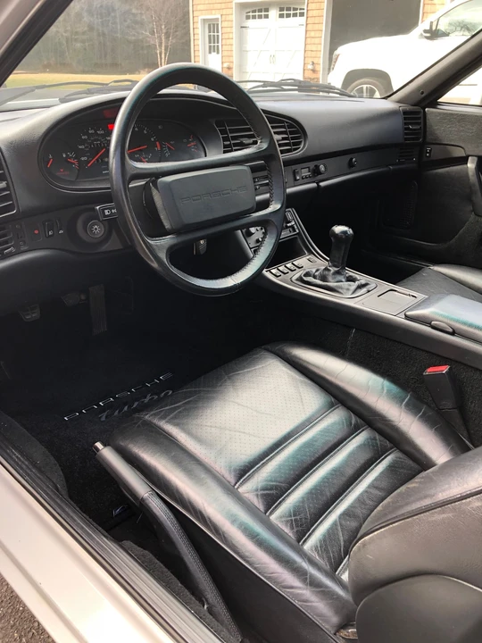 1986 Porsche 944 Turbo - Image 4 of 23