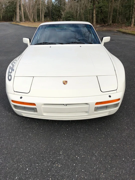 1986 Porsche 944 Turbo - Image 8 of 23