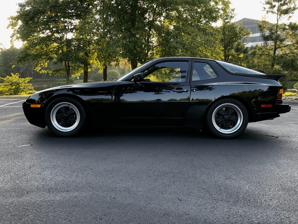1986 Porsche 944 Turbo - Image 8 of 31